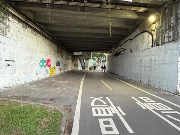 文山區其中一處合法塗鴉區