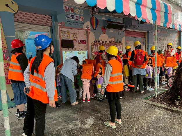 15教保組長幼兒人數清查