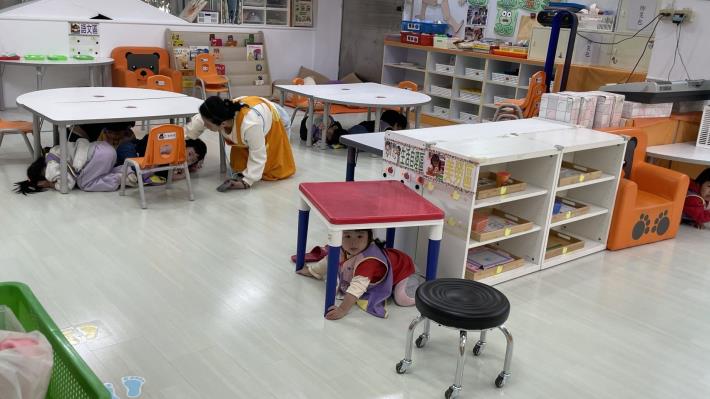 5橙荳班就地避難