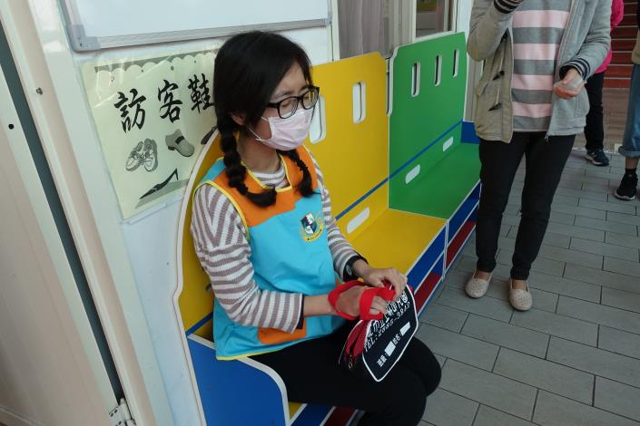 5幼兒哭鬧.JPG