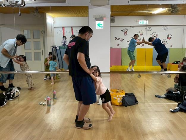 LINE_ALBUM_1140927體能樂翻天_250930_6