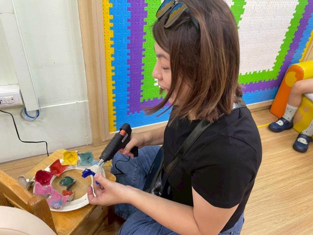 LINE_ALBUM_1141018英文閱讀樂_251019_194