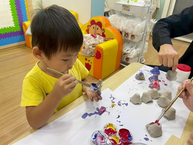 LINE_ALBUM_1141018英文閱讀樂_251019_108