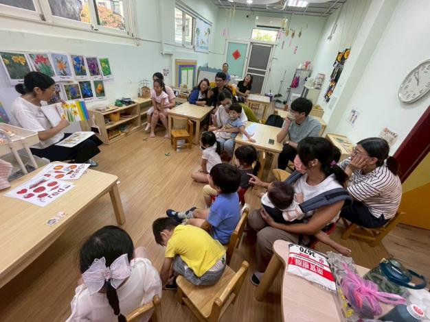 LINE_ALBUM_1141018英文閱讀樂_251019_22