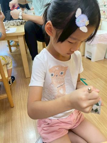 LINE_ALBUM_1141018英文閱讀樂_251019_97