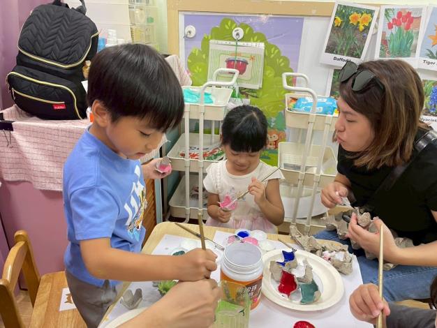 LINE_ALBUM_1141018英文閱讀樂_251019_129