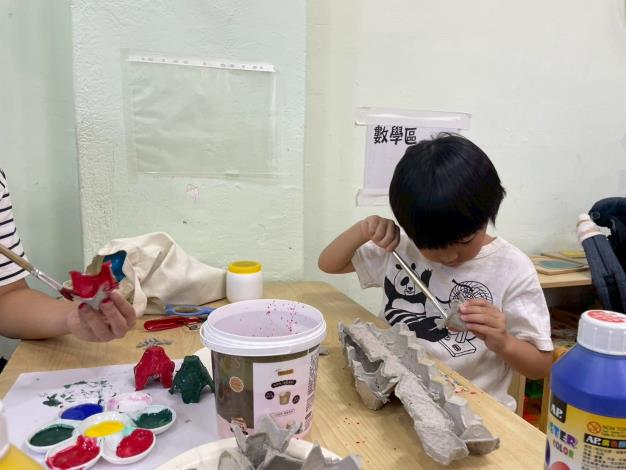 LINE_ALBUM_1141018英文閱讀樂_251019_105