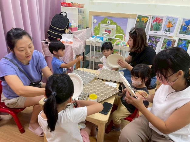 LINE_ALBUM_1141018英文閱讀樂_251019_81