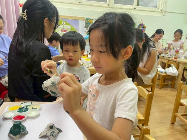 LINE_ALBUM_1141018英文閱讀樂_251019_121