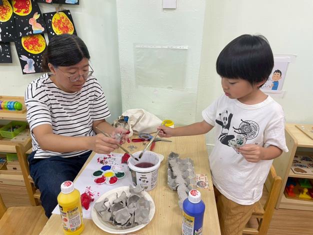 LINE_ALBUM_1141018英文閱讀樂_251019_113