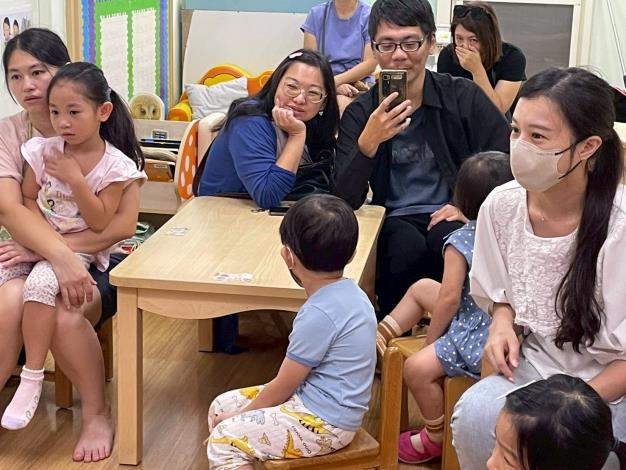 LINE_ALBUM_1141018英文閱讀樂_251019_25