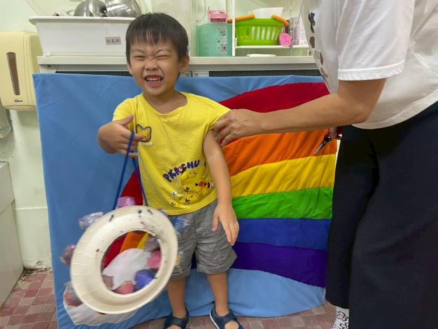 LINE_ALBUM_1141018英文閱讀樂_251019_178