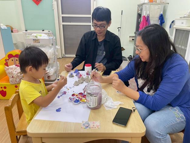 LINE_ALBUM_1141018英文閱讀樂_251019_109