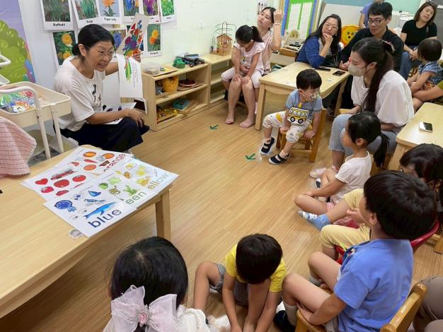 LINE_ALBUM_1141018英文閱讀樂_251019_31