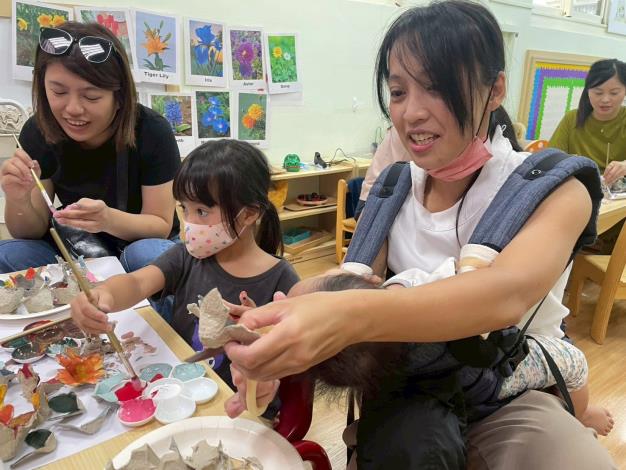 LINE_ALBUM_1141018英文閱讀樂_251019_157