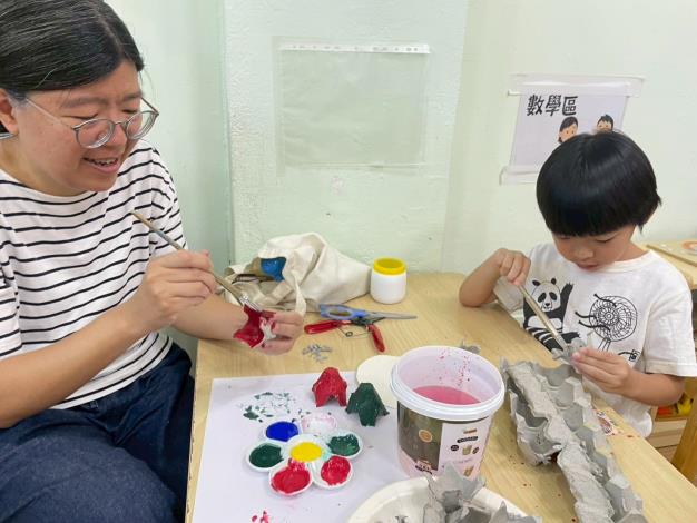 LINE_ALBUM_1141018英文閱讀樂_251019_104