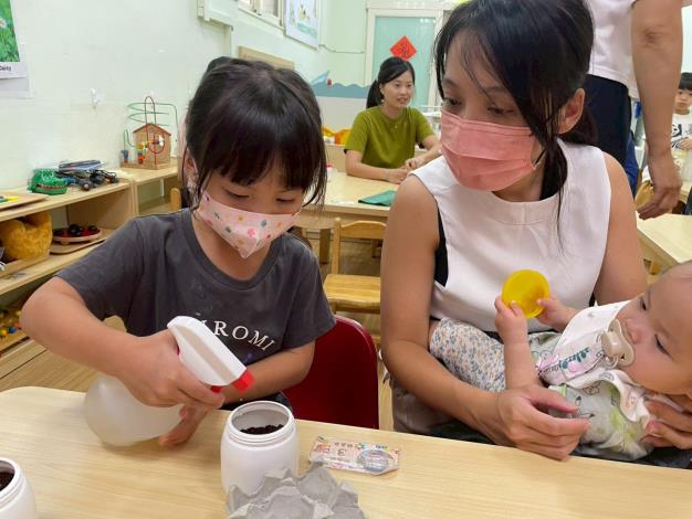 LINE_ALBUM_1141018英文閱讀樂_251019_55