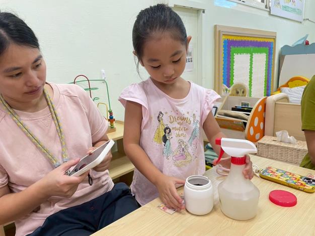 LINE_ALBUM_1141018英文閱讀樂_251019_50