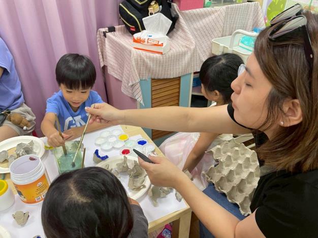 LINE_ALBUM_1141018英文閱讀樂_251019_99