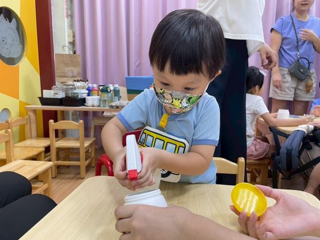 LINE_ALBUM_1141018英文閱讀樂_251019_47