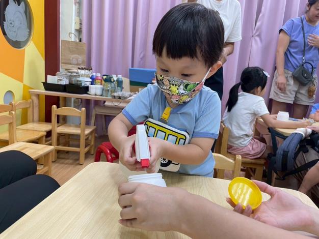 LINE_ALBUM_1141018英文閱讀樂_251019_46