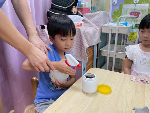 LINE_ALBUM_1141018英文閱讀樂_251019_60