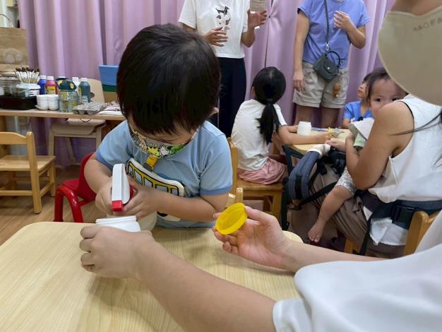 LINE_ALBUM_1141018英文閱讀樂_251019_43