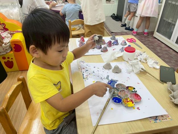 LINE_ALBUM_1141018英文閱讀樂_251019_140