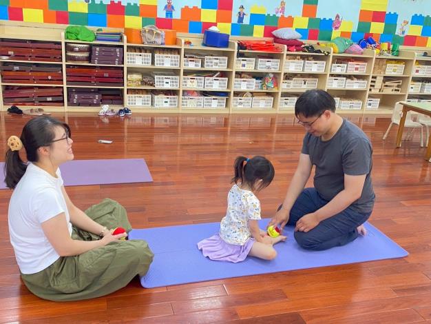 LINE_ALBUM_20251018 士林園親子瑜伽_251018_129