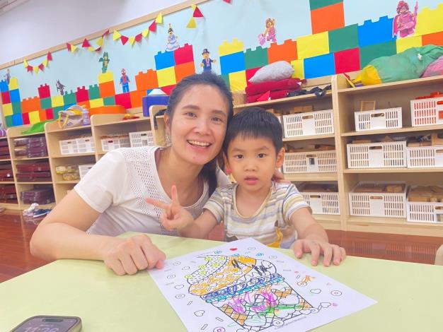 LINE_ALBUM_20251018 士林園親子瑜伽_251018_12