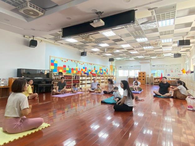 LINE_ALBUM_20251018 士林園親子瑜伽_251018_202