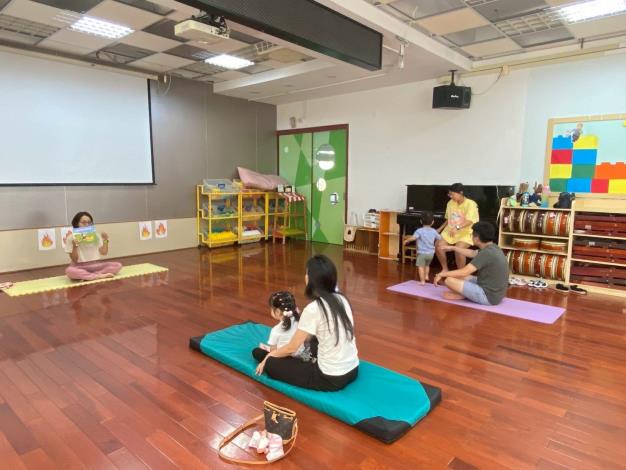 LINE_ALBUM_20251018 士林園親子瑜伽_251018_270