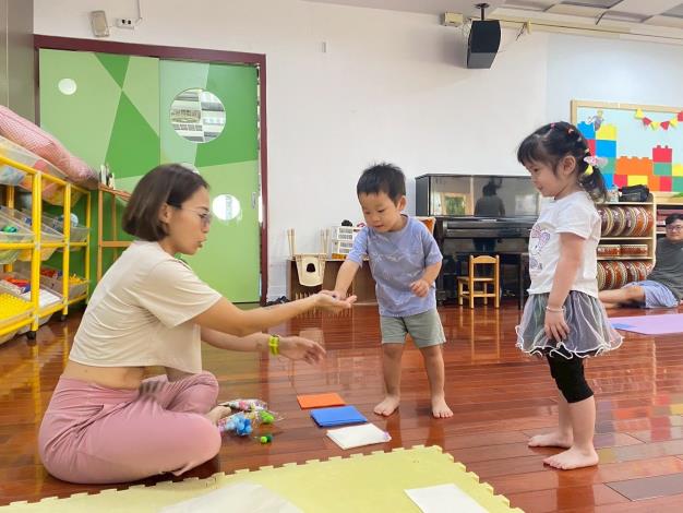 LINE_ALBUM_20251018 士林園親子瑜伽_251018_118