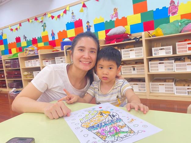 LINE_ALBUM_20251018 士林園親子瑜伽_251018_11