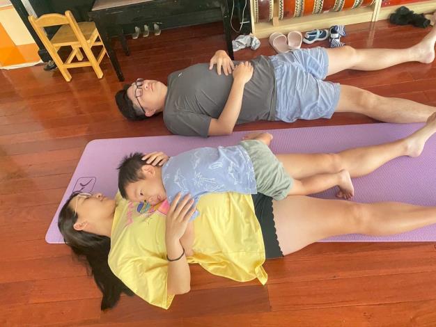 LINE_ALBUM_20251018 士林園親子瑜伽_251018_32