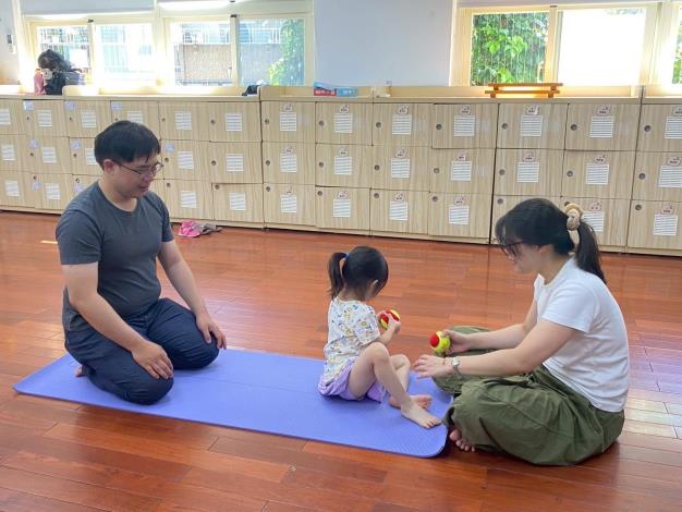 LINE_ALBUM_20251018 士林園親子瑜伽_251018_128