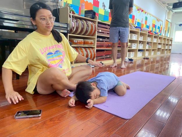 LINE_ALBUM_20251018 士林園親子瑜伽_251018_163