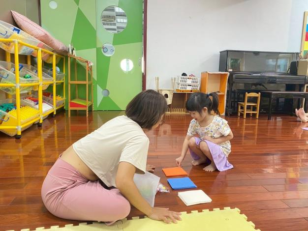 LINE_ALBUM_20251018 士林園親子瑜伽_251018_123