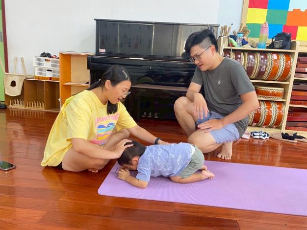 LINE_ALBUM_20251018 士林園親子瑜伽_251018_160