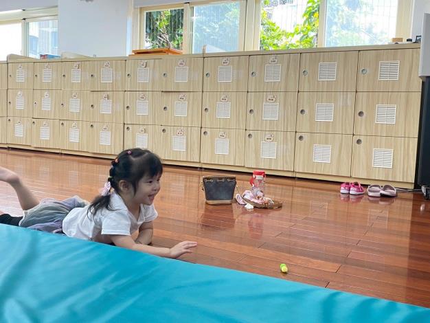 LINE_ALBUM_20251018 士林園親子瑜伽_251018_97