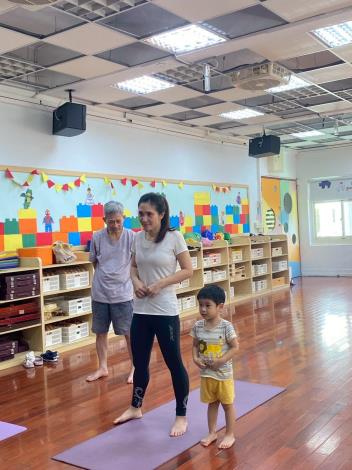 LINE_ALBUM_20251018 士林園親子瑜伽_251018_199