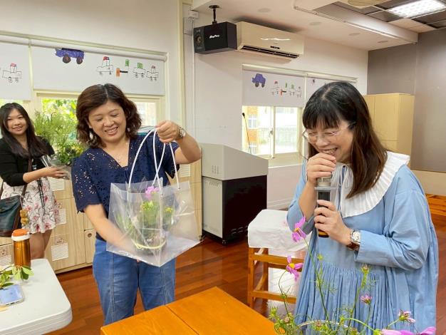 LINE_ALBUM_2025111 花藝2_251104_120