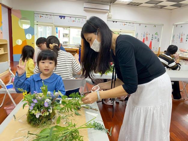 LINE_ALBUM_2025111 花藝2_251104_91