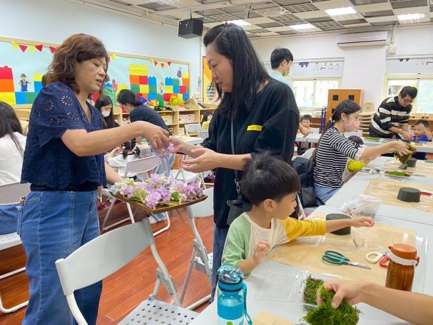 LINE_ALBUM_2025111 花藝2_251104_59