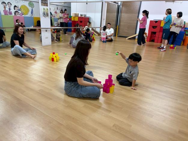 LINE_ALBUM_1150418體能樂翻天_260420_21