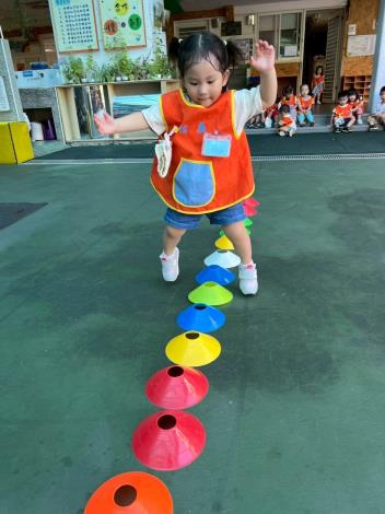 大肌肉運動-雙腳跳