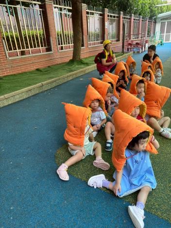 LINE_ALBUM_10／15防震演練_260410_15