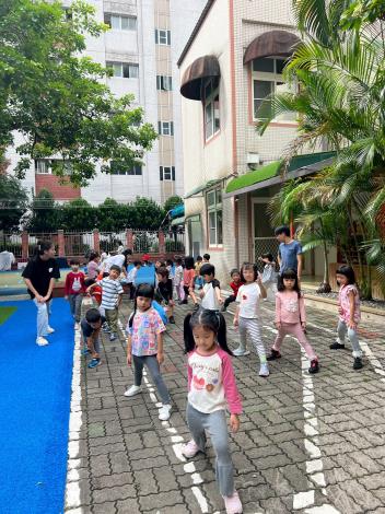 LINE_ALBUM_第九週_251103_10
