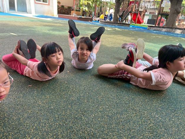LINE_ALBUM_11啦_260511_21