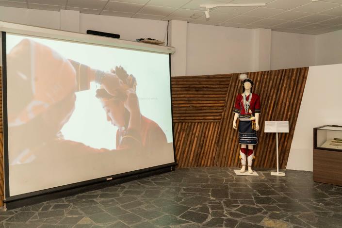 7. 第四章:愛像時光流動的證明_Daong Cinceng拉蓊・進成